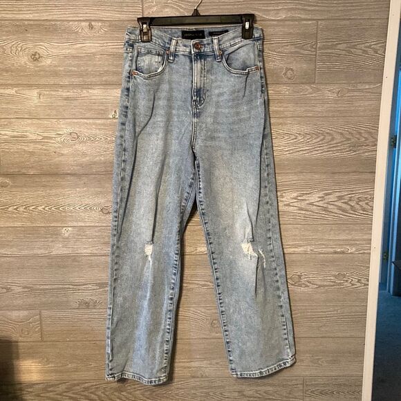 KENDALL + KYLIE The Icon High Rise Distressed skater Straight Leg Jeans - 7/28 - Picture 1 of 3